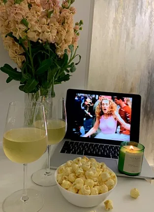 Кино и вино. Бауманская улица