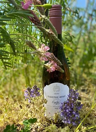 Вина, созданные с любовью: «Имение Сикоры» на 1-й Брестской