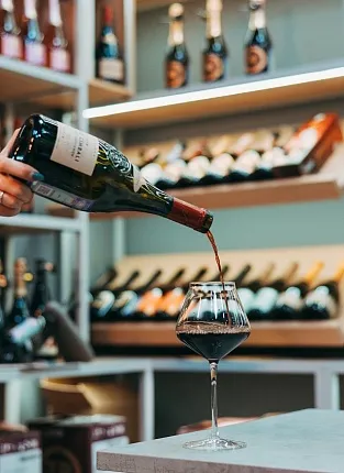 По бокальчику! Винные маршруты из Крыма в Сочи. Дегустация на Новодмитровской