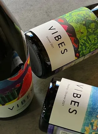 VIBES: крымские гедонисты. Дегустация на Бауманской