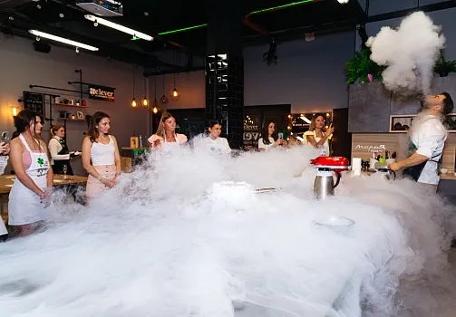 Эногастрономия от кулинарной студии Клевер в магазине ЗБ на Брестской